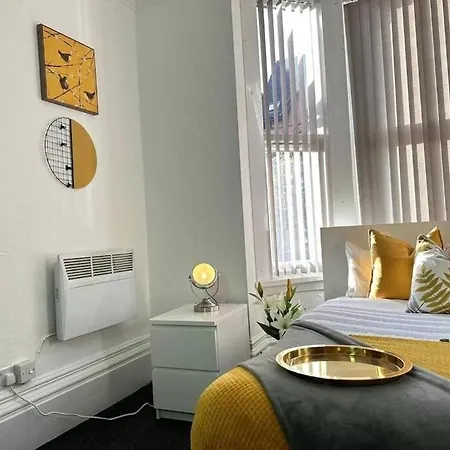 Apartment Tranquil Haven Escape In Vibrant